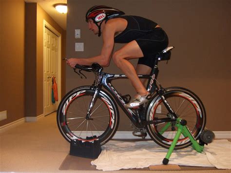 My Triathlon and Training Adventures: Bike Fit Pics