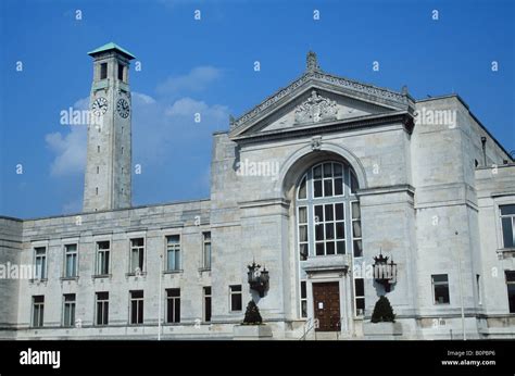 Southampton civic centre hi-res stock photography and images - Alamy