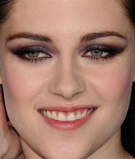 Kristen Stewart makeup | Kristen stewart actress, Kristen stewart pictures, Kirsten stewart