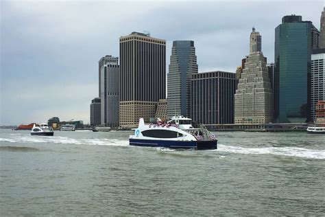 More than 90% of NYC Ferry riders satisfied with their experience - Curbed NY