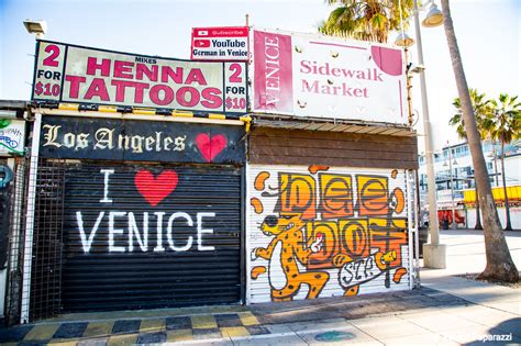 » Check out the art block on the Venice Boardwalk!