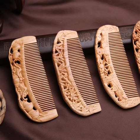 Carved Wooden Comb | MRSLM