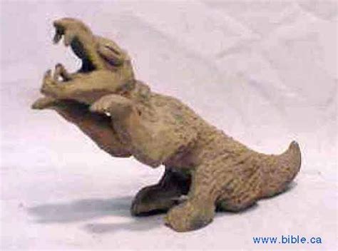 The Photogallery of the Dinosaur Figurines Of Acambaro, Mexico | Acambaro, Strange history, Dinosaur