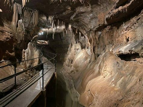 Seneca Caverns, West Virginia | Nutty Hiker Adventures