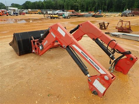 MASSEY FERGUSON 940 LOADER BUCKET W/ARMS, FITS 400, 500, 600 SERIES FARM TRACTOR (C-3) - J.M ...