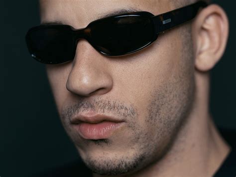 Free download itch black shades vin diesel hd desktop wallpaper screensaver [1600x1200] for your ...