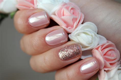 Rose Gold Nails Ideas To Keep Up With Trends