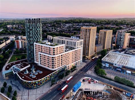 Work continues on Lewisham's tallest tower - Murky Depths