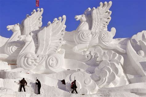 The Agatelady: Adventures and Events: Best Snow Sculptures Ever