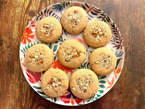 Homemade Wheat Flour Cookies - Hearty Food Talks