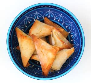 Spinach & Feta Filo Triangles – Cuisine d'Eli