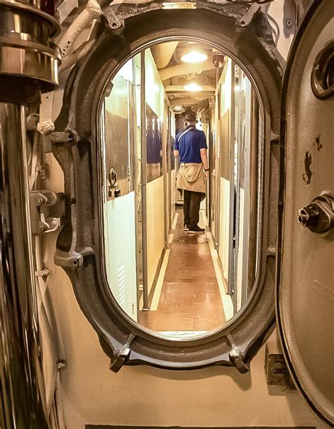 Uss Bowfin Submarine Interior