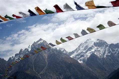 Kinnaur Kailash Mountain Kalpa Temple Roof Stock Image - Image of empty ...