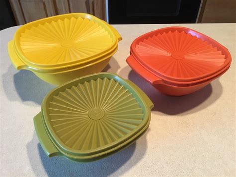 Vintage Tupperware Servalier Set of 3 Nesting Bowls & Lids Harvest ...