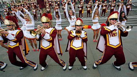 WATCH: The Best College Marching Bands | Usc trojans football, Usc trojans, Usc football