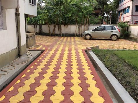 Dumbbell Paver Blocks at Rs 27 in Kolkata - ID: 2624821 | Sarada Concrete Works Pvt Ltd