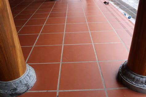 Non Slip Terracotta Floor Tiles : Image result for limestone tiles | Limestone flooring ...