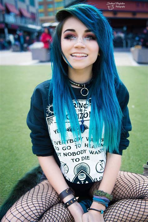 Emo , Scene Girls | Scene hair, Blue hair, Emo hair