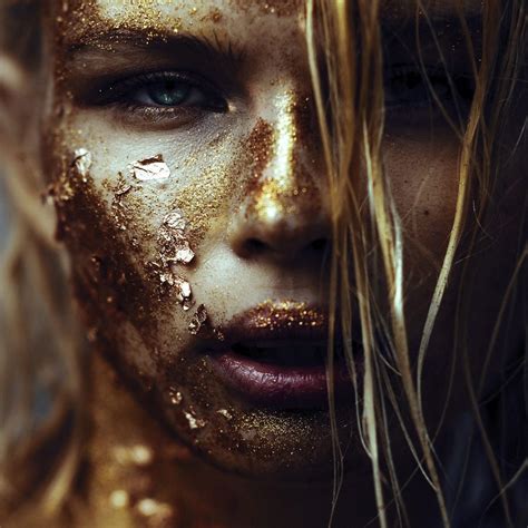 "Gold Skin" by Kirill Sakrukin on 500px | Gold skin, Glitter photography, Best photographers