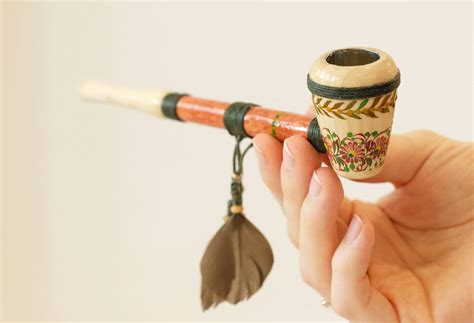 Native American Smoking Pipe Native American Crafts N - vrogue.co
