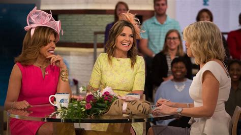 Savannah Guthrie and Hoda Kotb preview their royal wedding special