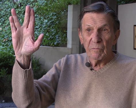 Leonard Nimoy Explains the Origins of Mr. Spock's Famous Vulcan ...