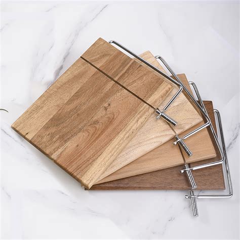 Cheese Slicer Wooden Cutter Board with Stainless Steel Wire Mi25498 - China Wood Wire Cheese ...