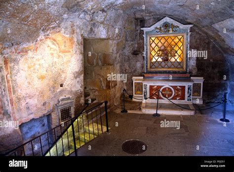 Mamertine prison hi-res stock photography and images - Alamy