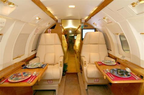 The 4 Best Way to Set Up Your Private Jet Catering - JetLevel Private ...