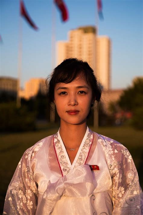 Korean Women, Korean Girl, Life In North Korea, Show Beauty, Natural Women, Female Photographers ...