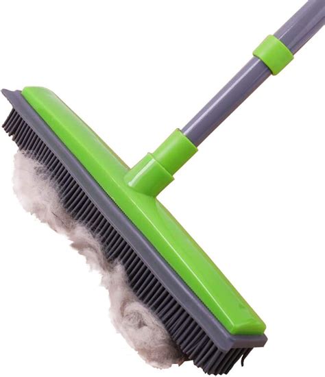 Amazon.com: Rubber Broom Carpet Rake for Pet Hair Removal, Portable Hair Remover with Squeegee ...