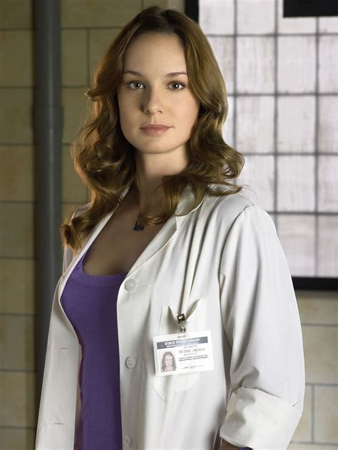 Sarah Wayne Callies as Dr. Sara Tancredi in #PrisonBreak - Season 1 | Prison break, Sarah wayne ...
