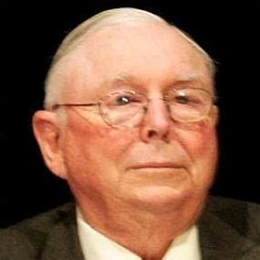 Charlie Munger Net Worth: Salary & Earnings for 2019-2024