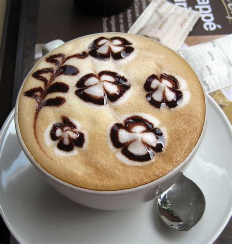 latte art /Provenance unknown. Not uploaded by this pinner. Image may be subject to copyright ...