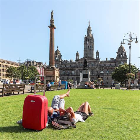 Scottish Weather forecast: Pictures as Glasgow and Edinburgh enjoy scorching summer temperatures ...