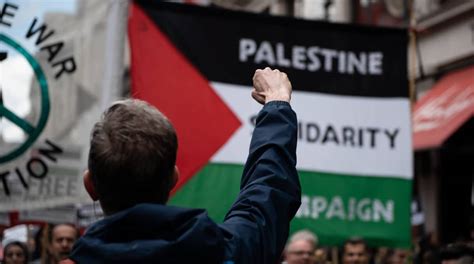 Palestine Solidarity Campaign defeats UK Government over pensions divestment - Palestine ...