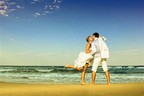 Romantic Travel for a Romantic Fiji Honeymoon - Fiji Beaches