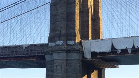 Brooklyn Bridge Tagged With Graffiti for the First Time Since Clinton Was in Office | Observer