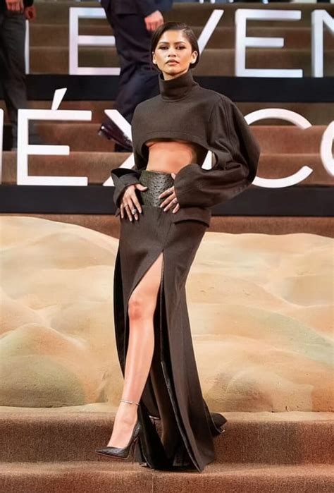 Zendaya Gave a Stylish Take on Underboob Glamour at Dune 2 Premiere | FPN