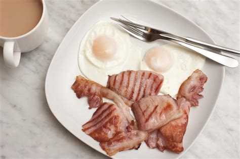 Free Stock Photo 10248 Fried eggs and bacon | freeimageslive