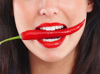 Online crop | HD wallpaper: chilli peppers, vegetables, food, red, food and drink, freshness ...
