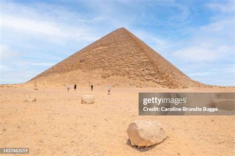 33 Red Pyramid Of Snefru Stock Photos, High-Res Pictures, and Images - Getty Images