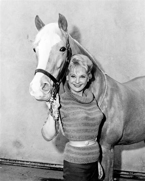 ACTRESS CONNIE HINES & "MISTER ED" IN 'MISTER ED' 8X10 PUBLICITY PHOTO ...