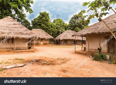 139,856 African Villagers Images, Stock Photos & Vectors | Shutterstock