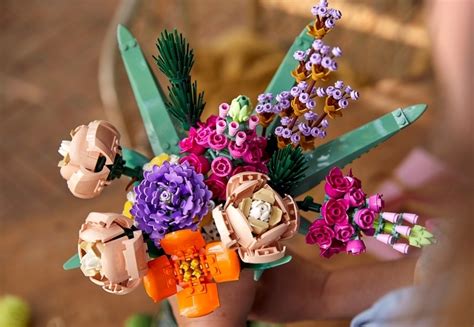 LEGO Botanical Collection Flower Bouquet Lets You Make Your Own Custom Floral Arrangement ...