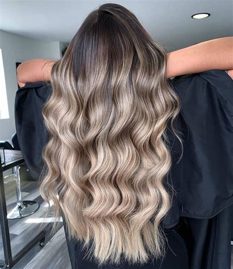 Beauty Works Hair Extensions on Instagram: “𝗢𝗕𝗦𝗘𝗦𝗦𝗘𝗗 with this blend 😍😍 2 x 20" Celebrity ...