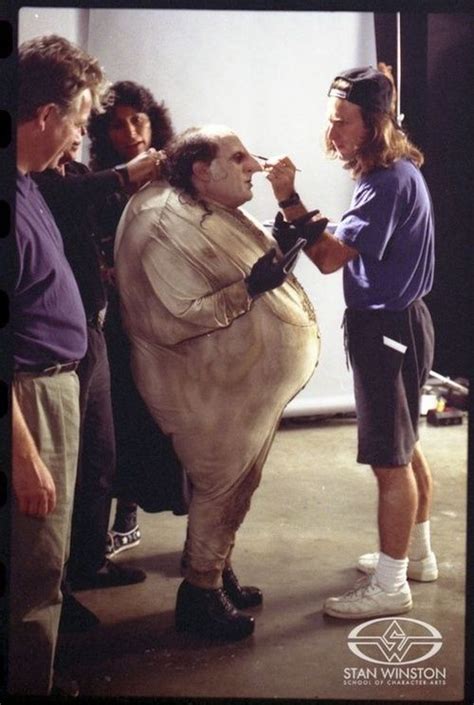 Danny DeVito on the set of “Batman Returns” (1992) | Danny devito ...