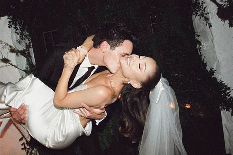 Ariana Grande partage les premières photos de son mariage