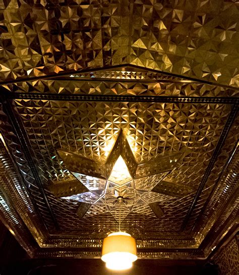 Mirrored Glass Ceiling III | Rakwet Arab Cafe. Amman | Flickr