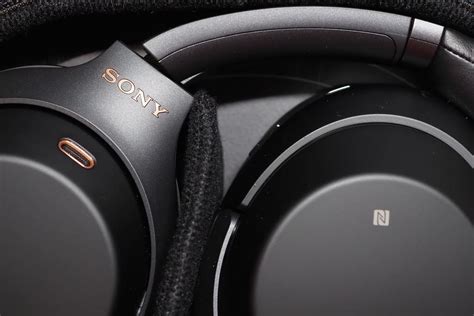 Sony Headphones vs. Beats | Which One is a Better Choice?